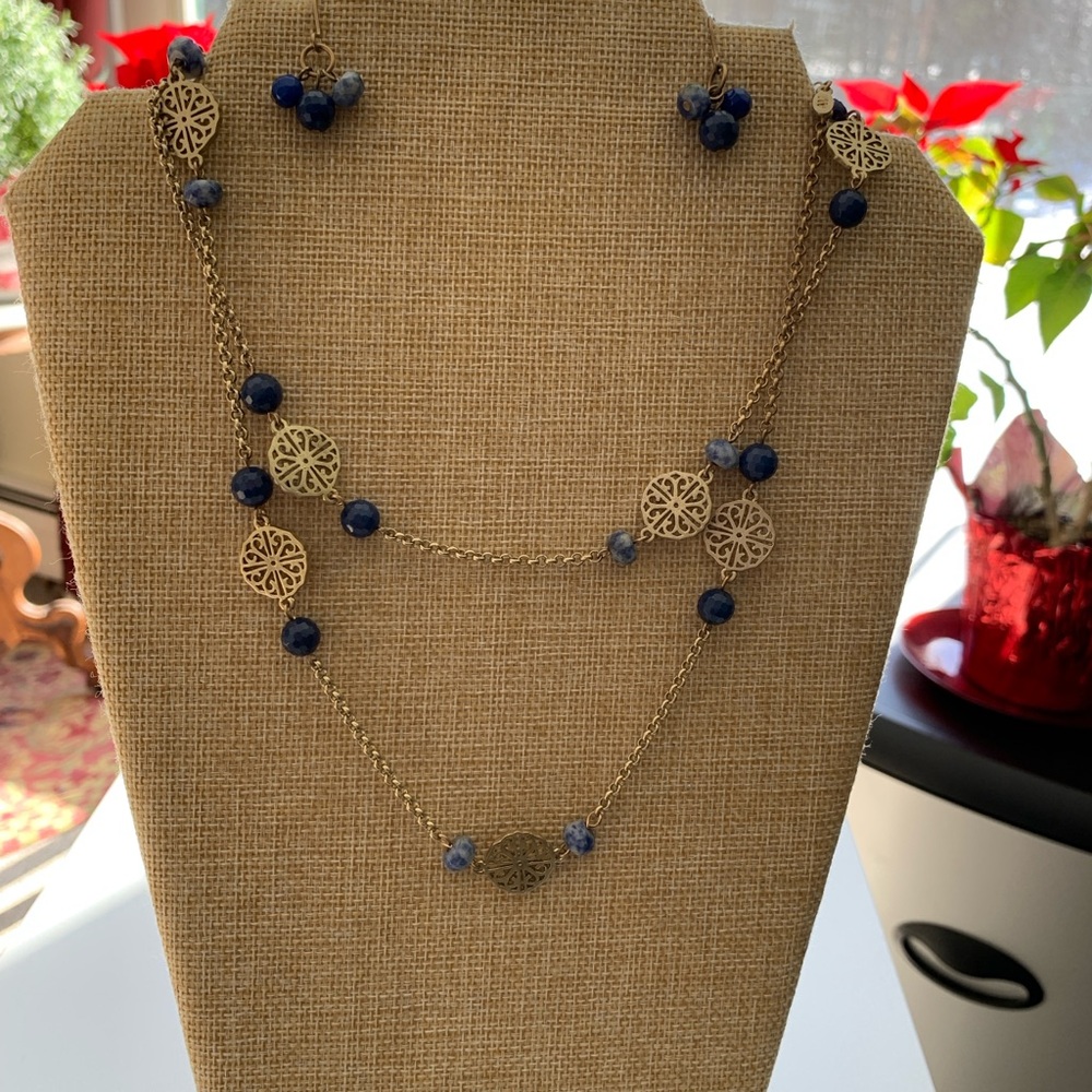 Elegant Silver Plated and Blue Sodalite and Lapis Necklace Set, signed AV
